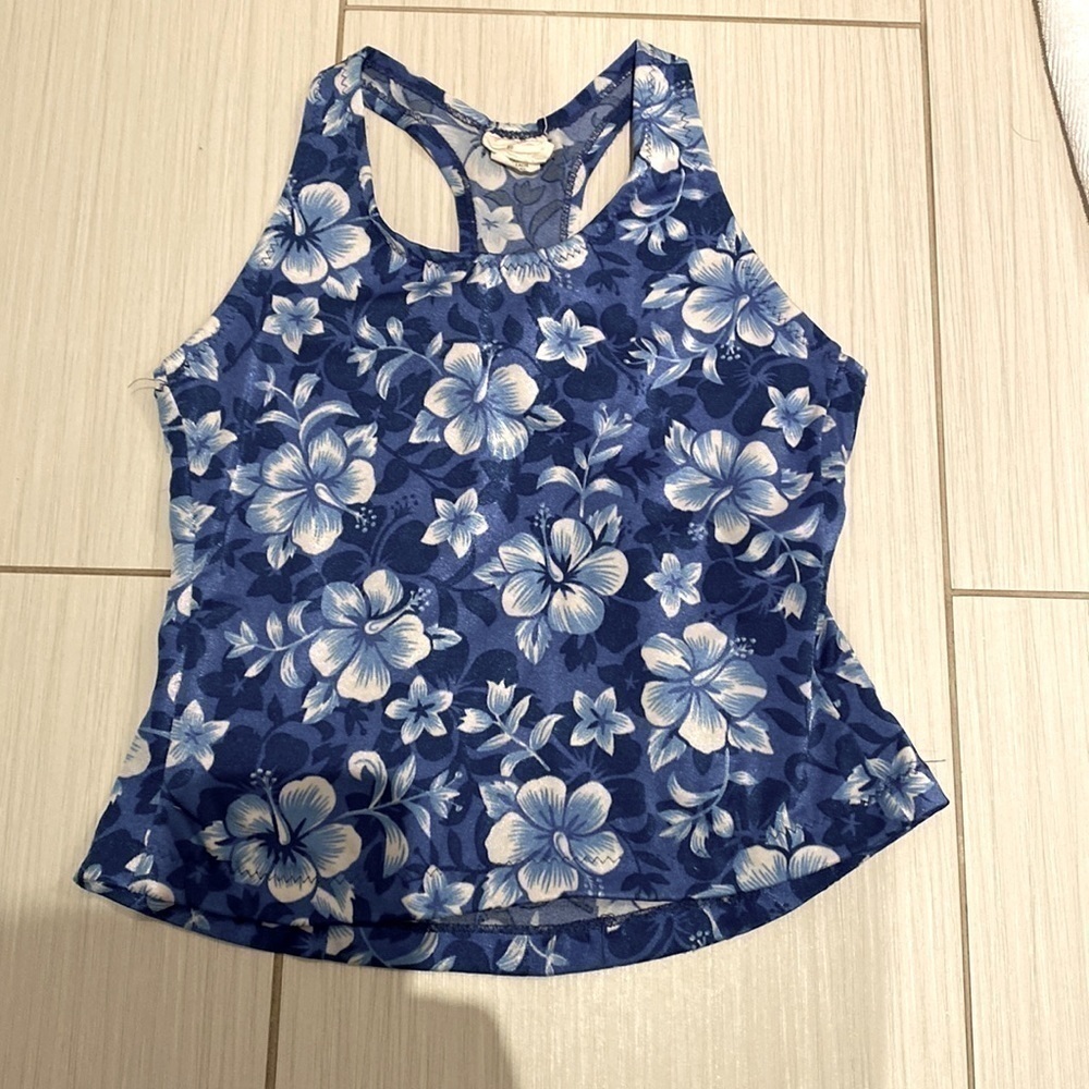 (S) small cycling / running Tank,